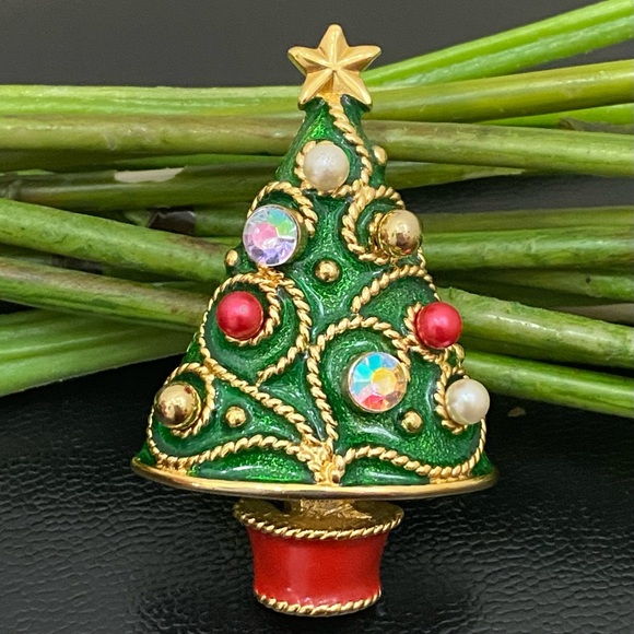 Vintage Unsigned Enamel Christmas Tree w/ 4pairs Of Earrings Holder Brooch Set - Picture 1 of 13